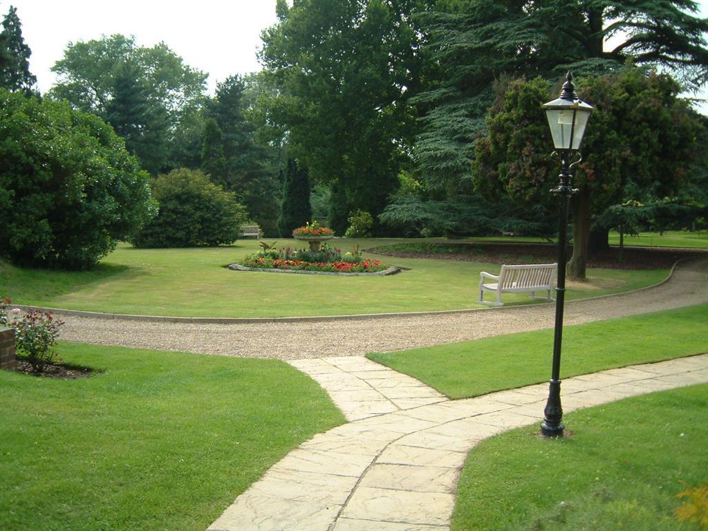 West Park Barnet